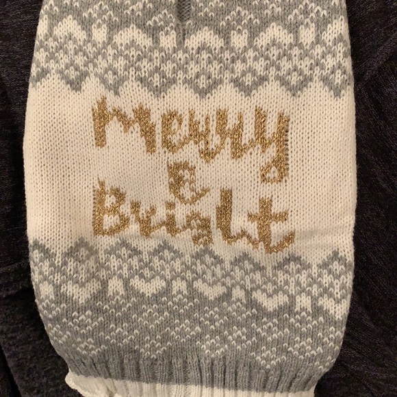 New dog sweater charming “Merry & Bright” various sizes - Picture 2 of 8